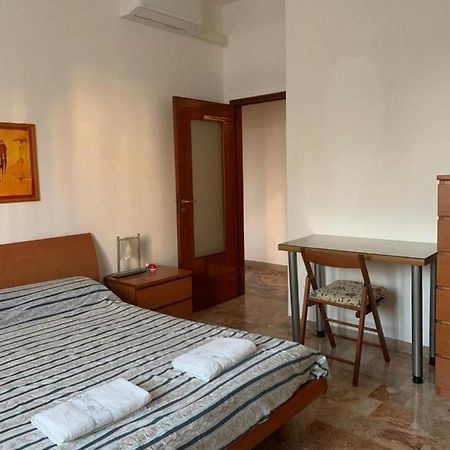 Comfortable Room Suitable 1-2 Pax Boloňa Exteriér fotografie